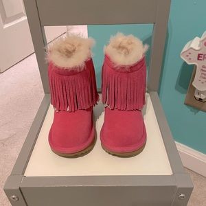 Beautiful Pink Ugg Boots: Girl Bailey Boot